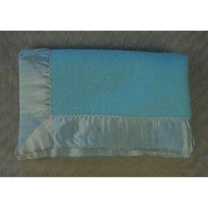 Vintage Rosebud Baby Blanket Light Blue Off White Edge Trim USA Made Acrylic